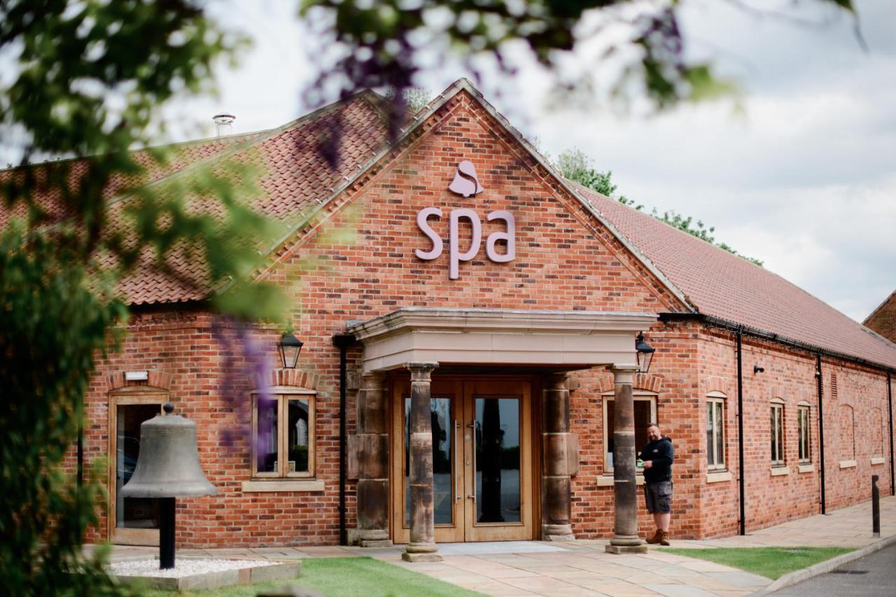 Ye Olde Bell Hotel & Spa Retford Extérieur photo