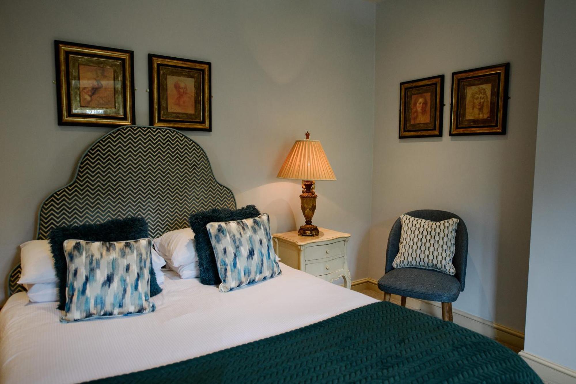 Ye Olde Bell Hotel & Spa Retford Extérieur photo