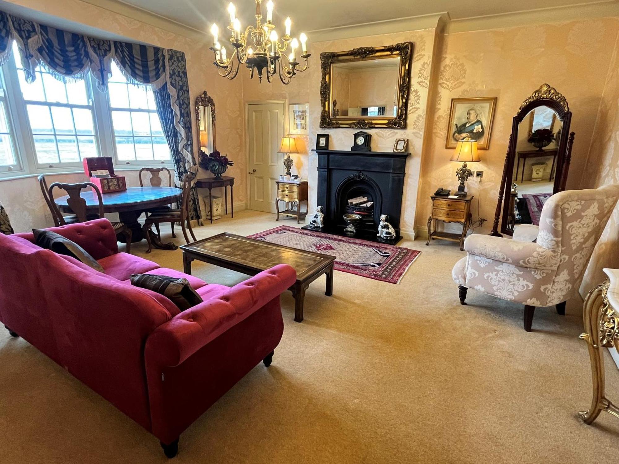 Ye Olde Bell Hotel & Spa Retford Extérieur photo