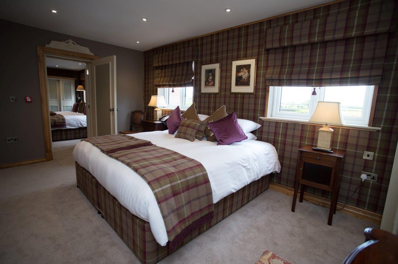 Ye Olde Bell Hotel & Spa Retford Extérieur photo